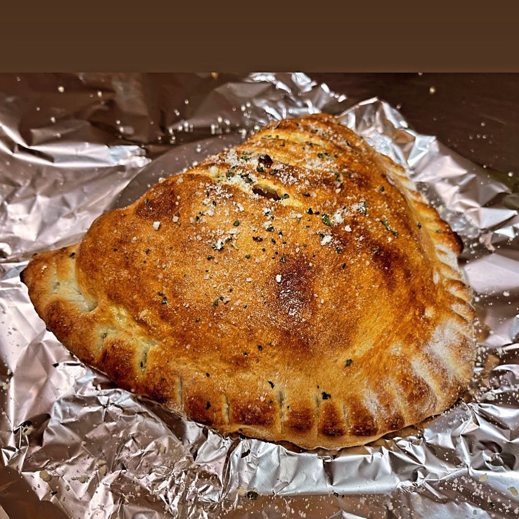 Order Cheese Calzone - Calzone food online from Argentos Pizza store, Buckeye on bringmethat.com