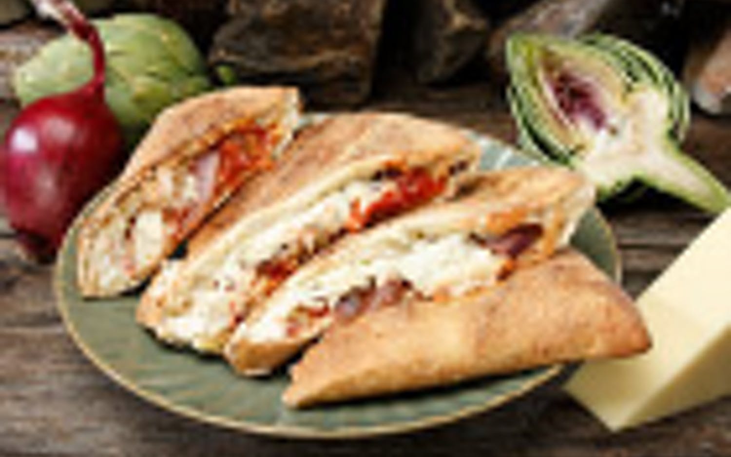 Order Endless Summer Calzone food online from Extreme Pizza store, Alamo on bringmethat.com