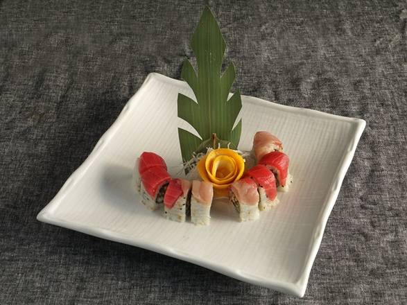 Order Red And White Roll food online from Kiku Bistro store, Minneapolis on bringmethat.com
