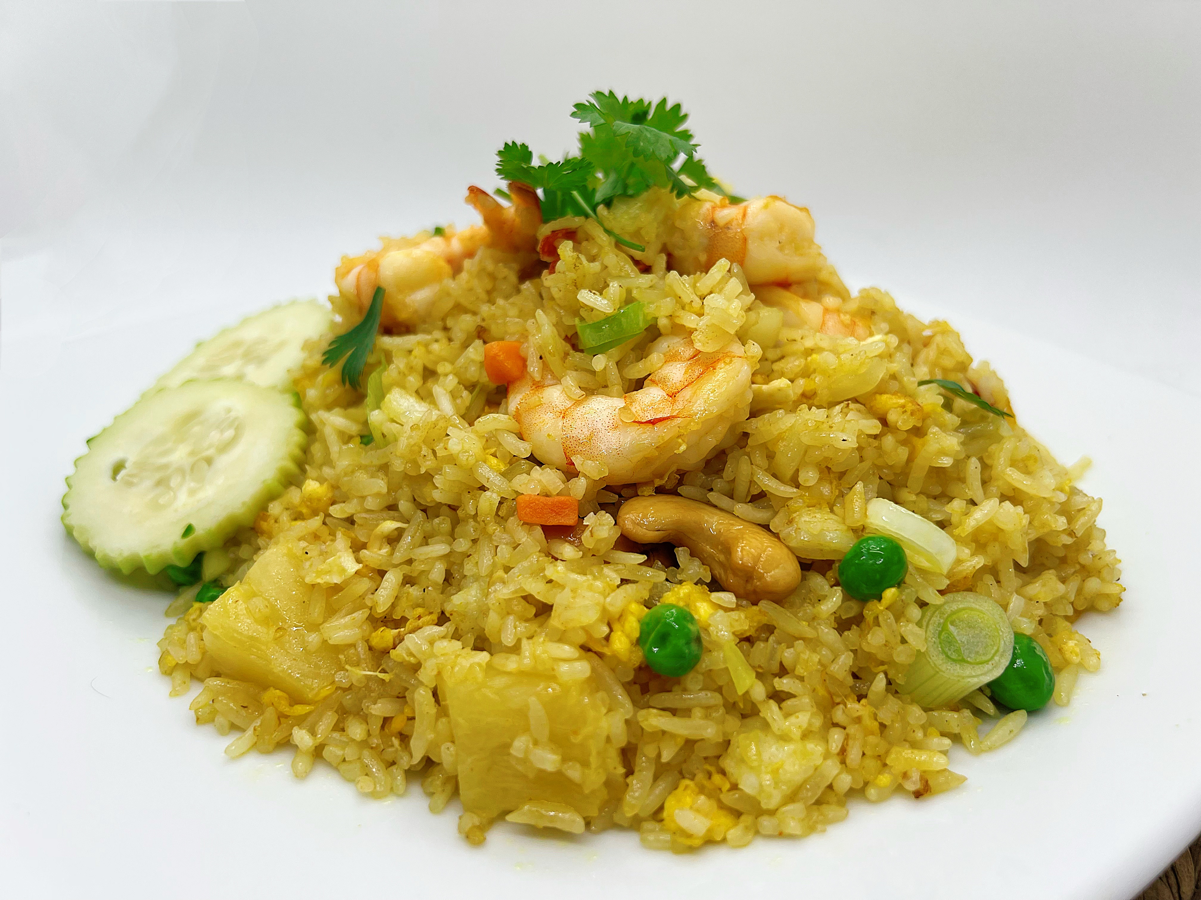 Order Pineapple Fried Rice food online from Thai Noodle King store, Bellflower on bringmethat.com