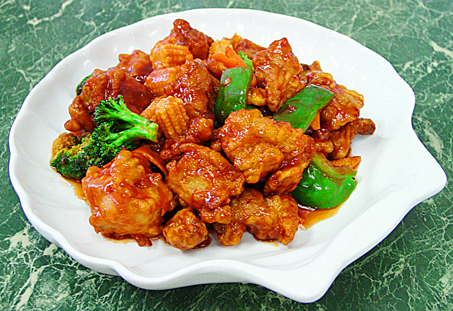 Order General Tso's Chicken food online from Chinese Kitchen store, Schiller Park on bringmethat.com