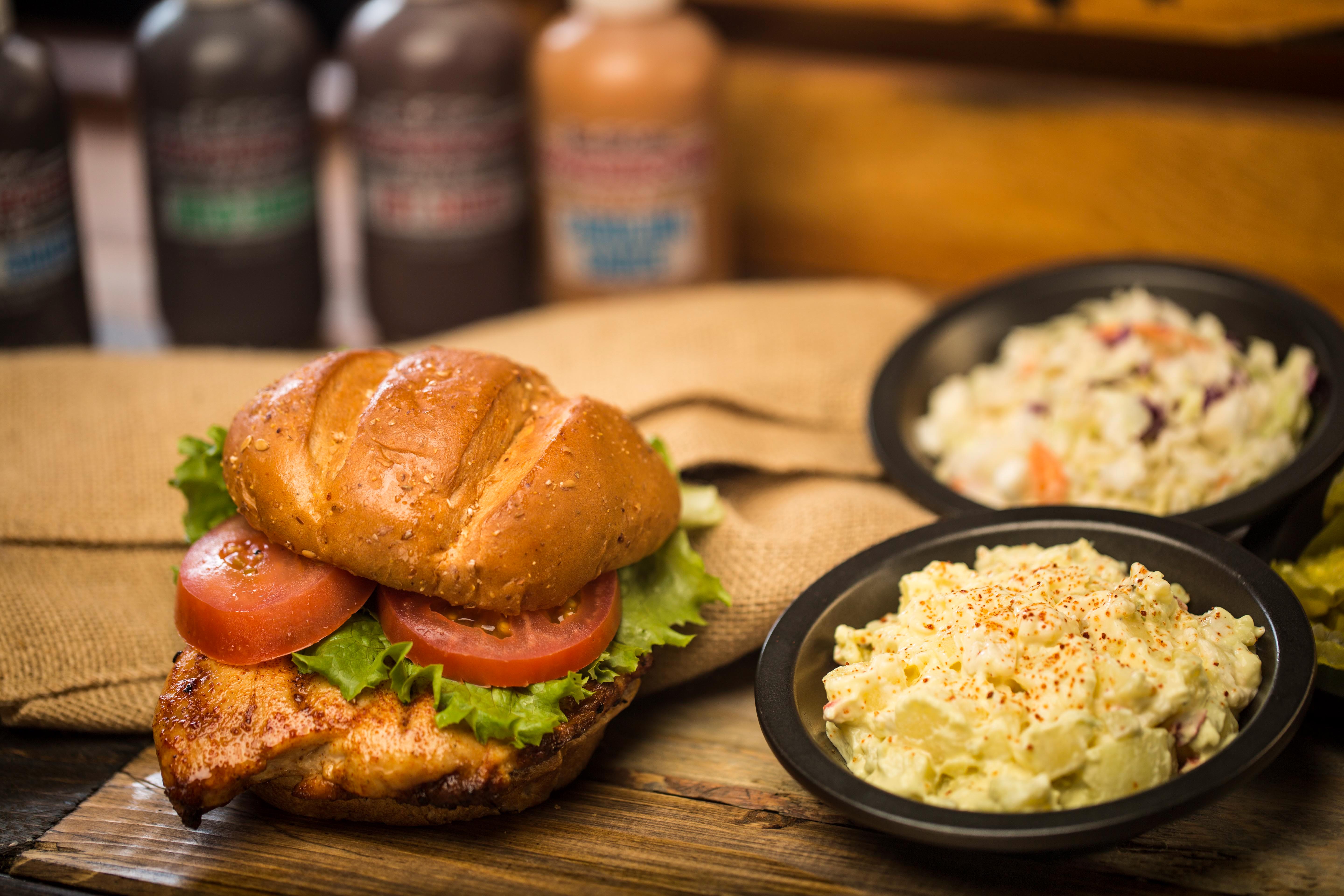 Order Smoked Chicken Breast Sandwich food online from Bar-B-Cutie Smokehouse store, Pharr on bringmethat.com