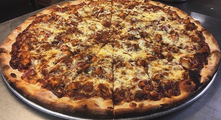 Order 25. BBQ Chicken Pizza - Small 12" (8 Slices) food online from Hometown Pizza of Bristol store, Bristol on bringmethat.com