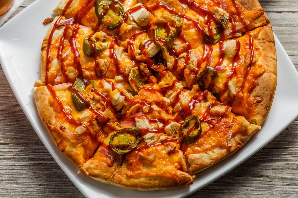 Order BBQ Chicken Pizza food online from Big Mike's Sports Bar & Grill store, Denham Springs on bringmethat.com