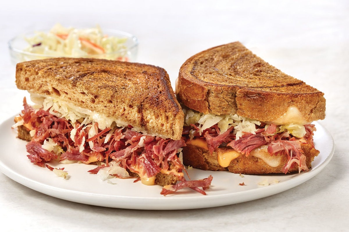 Order Marbled Rye Reuben food online from Bakers Square store, Palatine on bringmethat.com