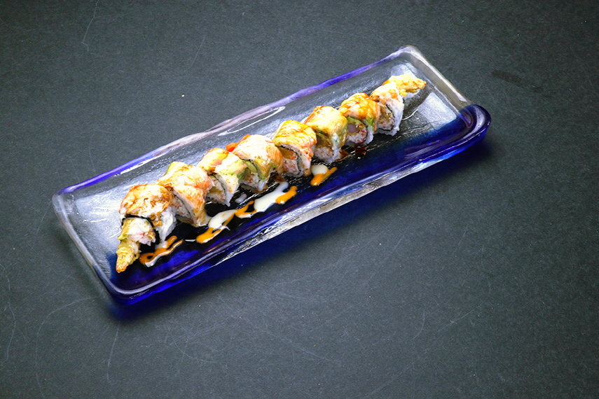 Order Wow Roll food online from Hikari Sushi & Grill store, Frisco on bringmethat.com