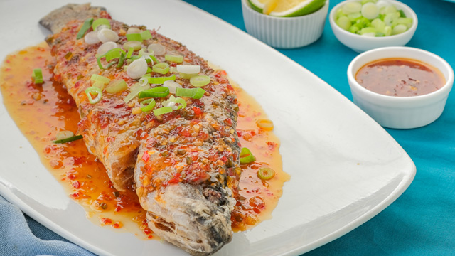 Order Fried Red Snapper Garlic Sauce food online from Luck thai store, Brooklyn on bringmethat.com