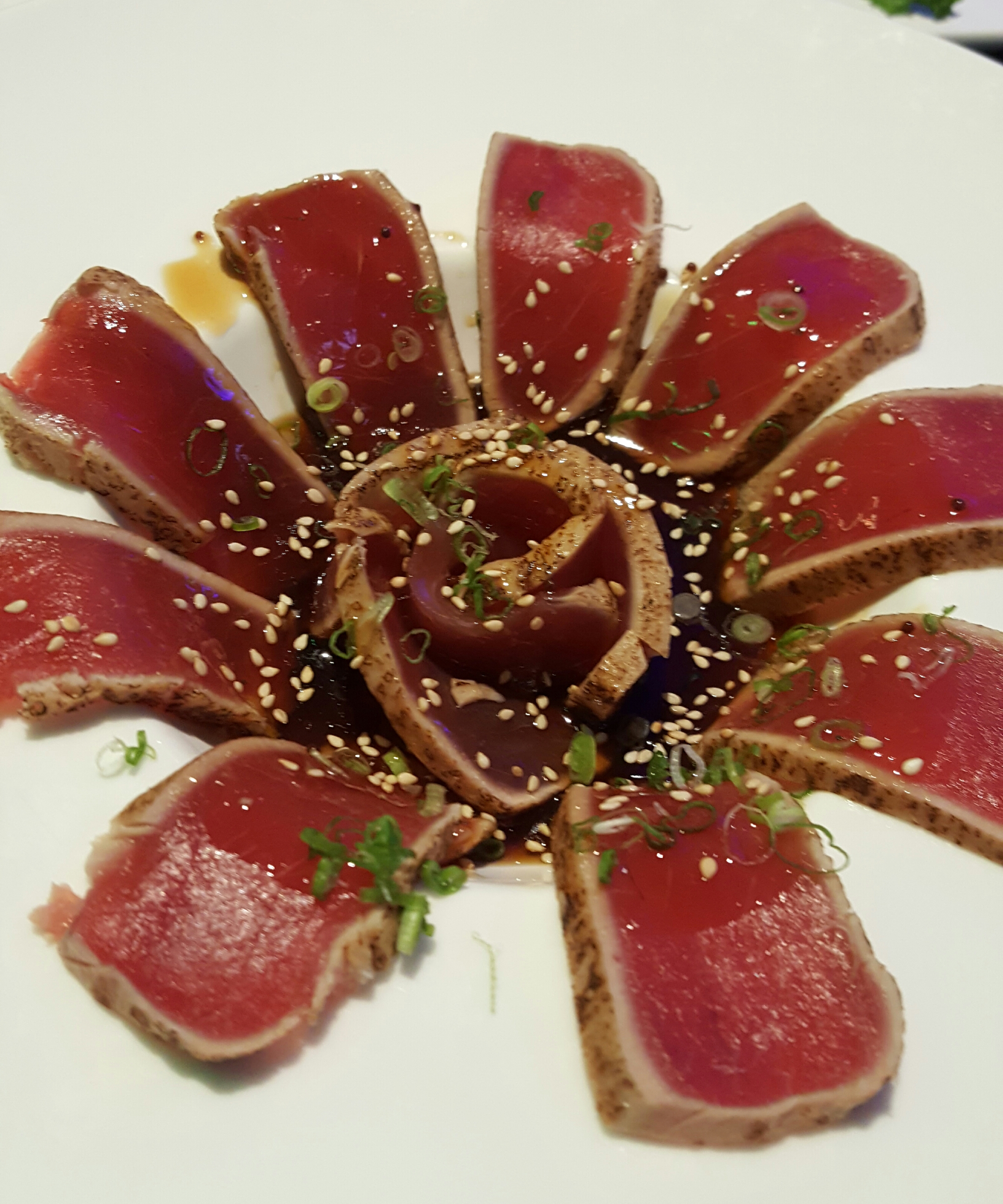 Order Tuna Tataki food online from Wu House store, Mokena on bringmethat.com