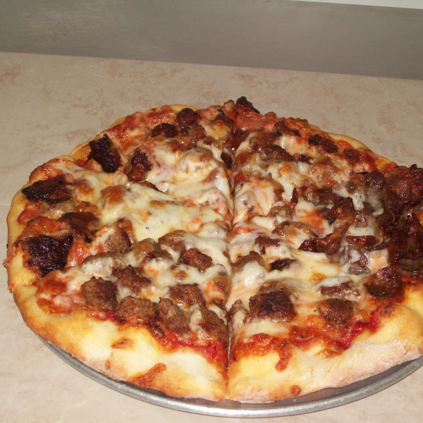 Order Bruce It Up Pizza food online from Rinaldi Pizza & Sub Shop store, Marne on bringmethat.com