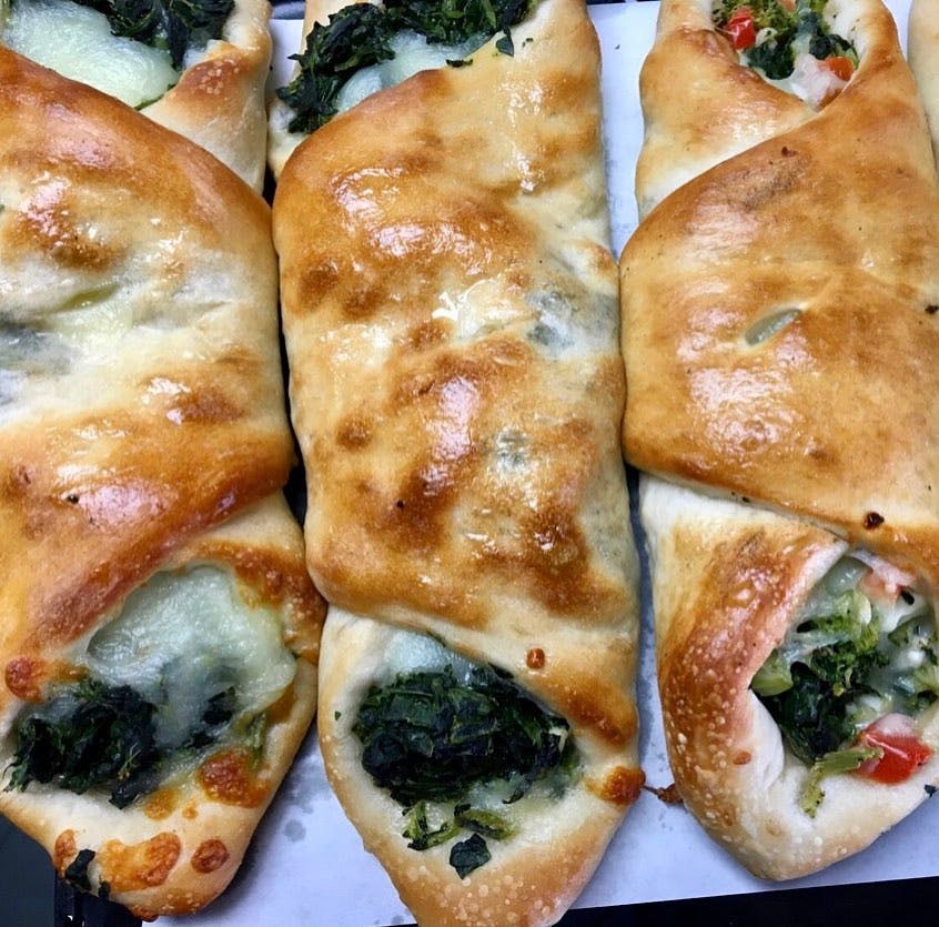 Order Spinach Roll - Roll food online from Whippany Pizzeria store, Whippany on bringmethat.com