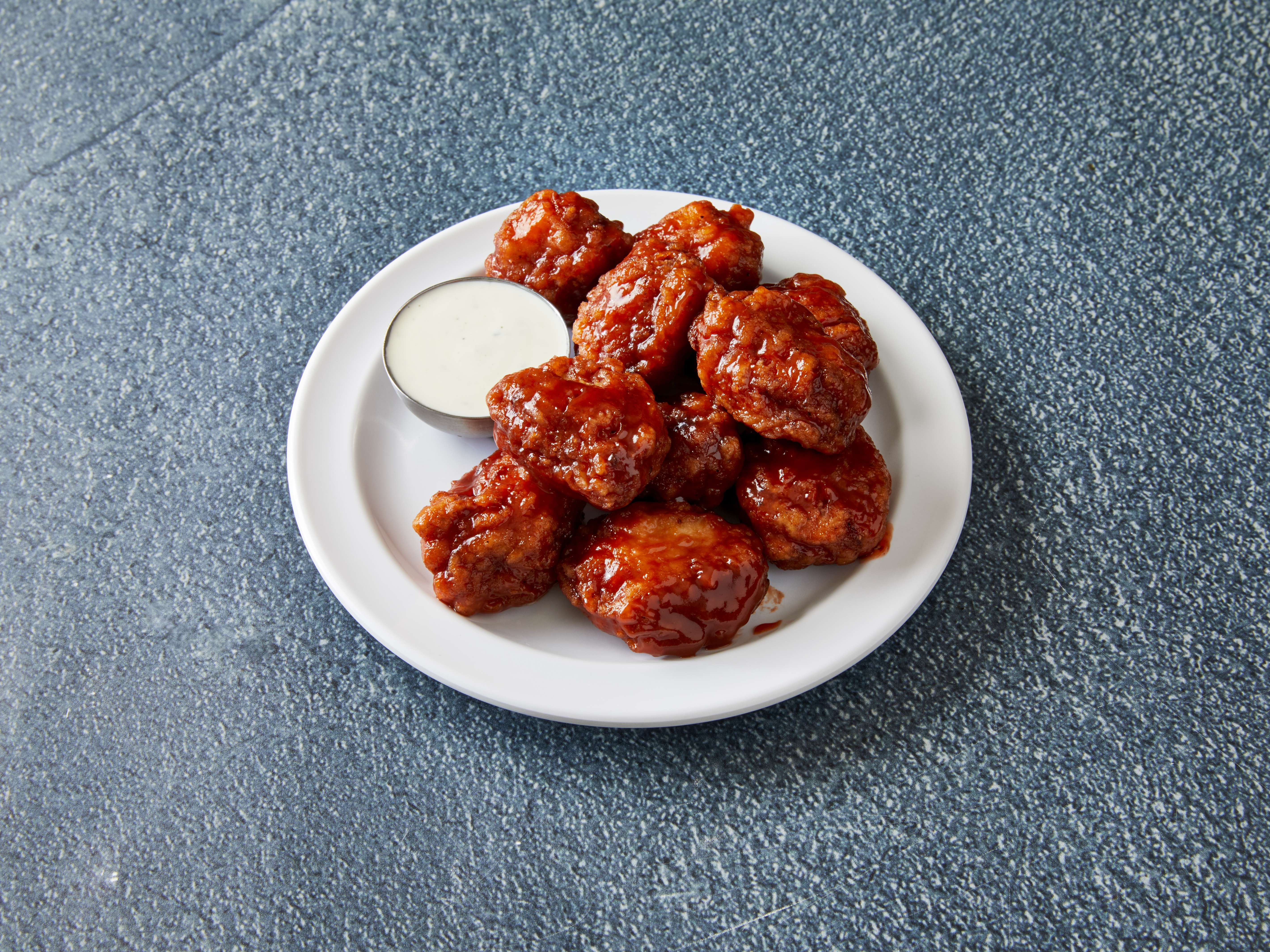 Order Boneless Chicken Wings food online from Pete's Pizza store, Chicago on bringmethat.com