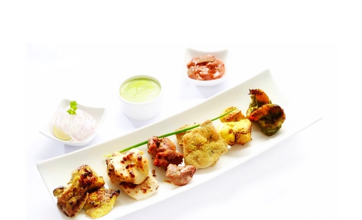Order Coromandel Platter food online from Coromandel Cuisine of India store, Orange on bringmethat.com