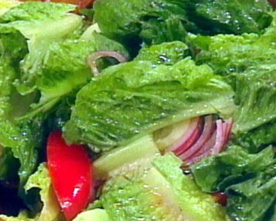 Order Green Salad food online from Sushi & Galbi store, San Diego on bringmethat.com