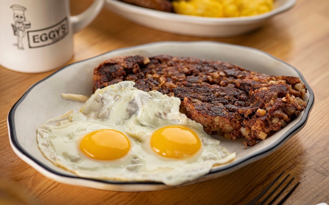 Order Corned Beef Hash food online from Eggy's store, Chicago on bringmethat.com