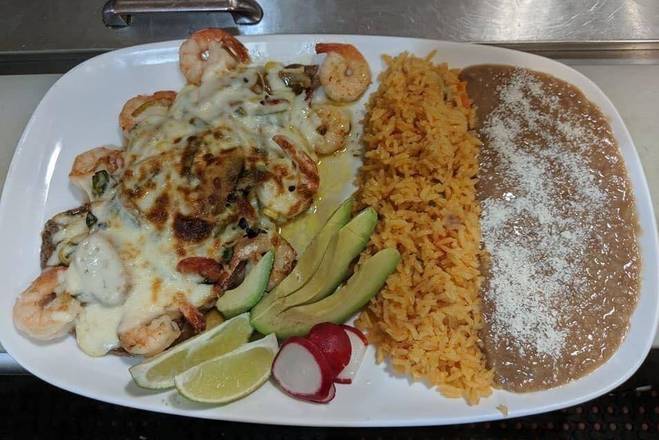 Order Bistec Poblano food online from San Cristobal Restaurant store, Middletown on bringmethat.com