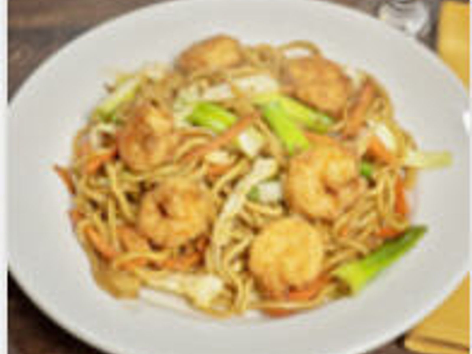 Order Chow Mein 炒麵 food online from O & C China Bistro store, Sebastopol on bringmethat.com