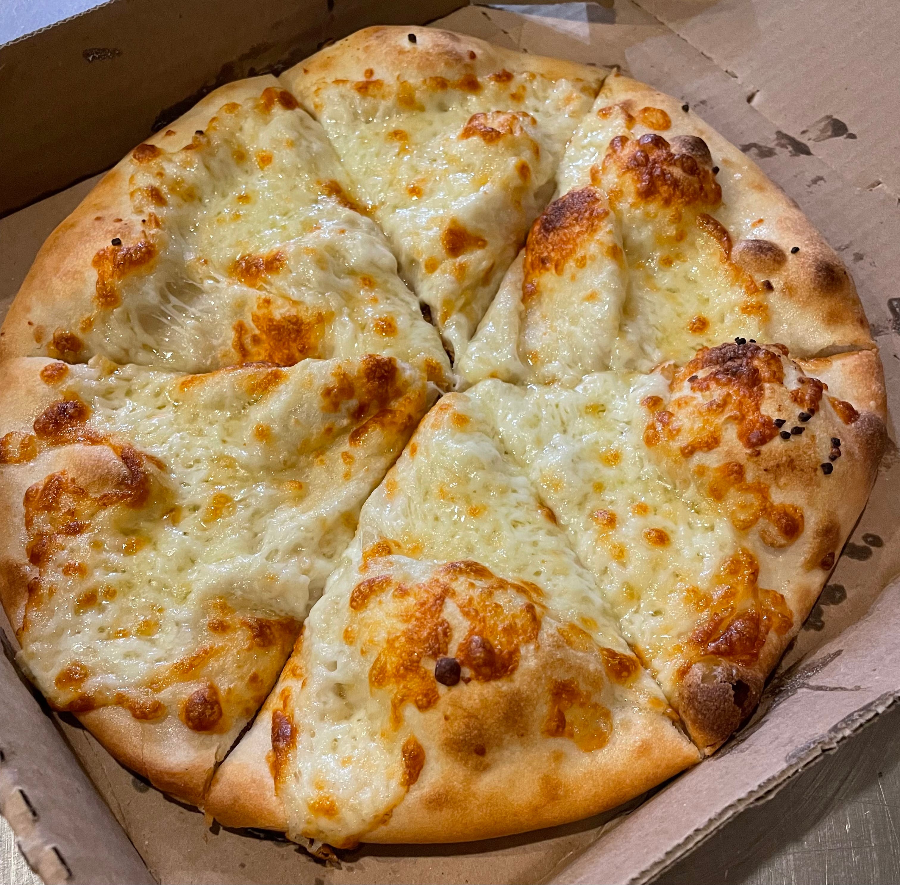 Order White Garlic Pizza - Personal 10" food online from Brooklyn Pizza & Pasta store, Cincinnati on bringmethat.com