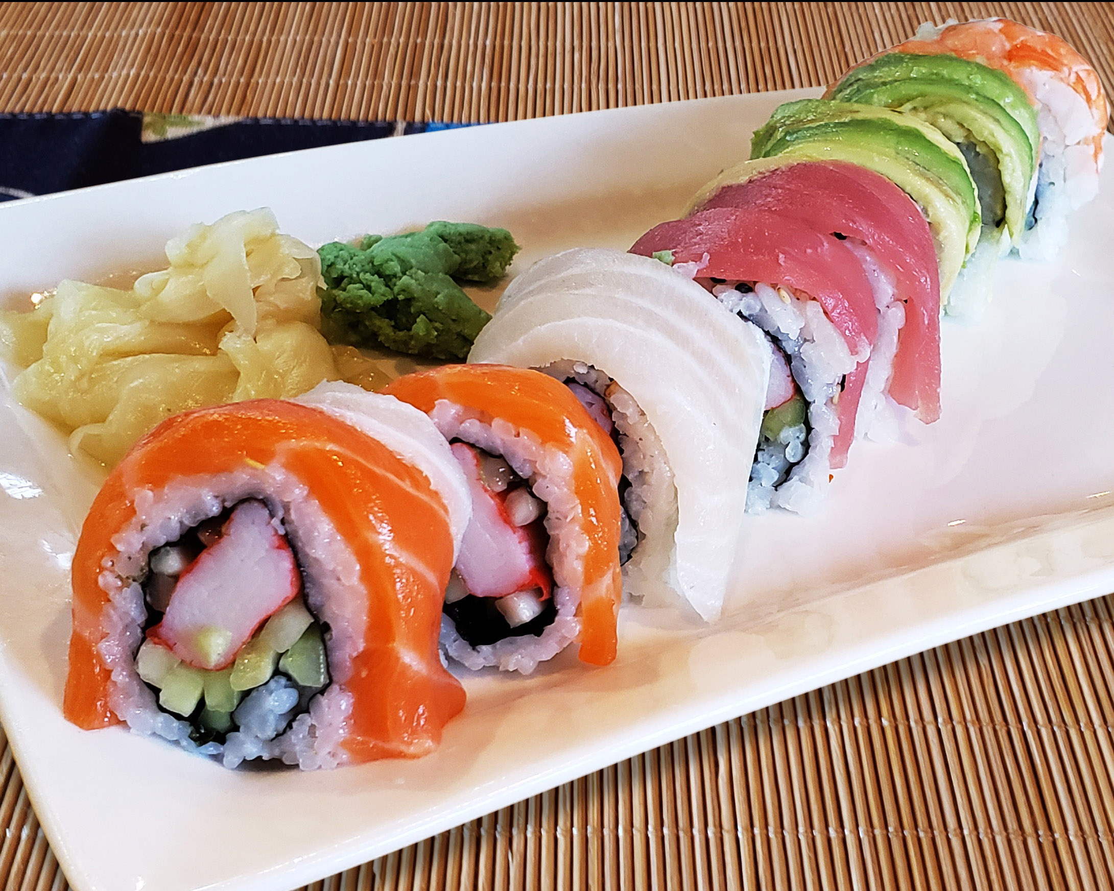 Order Rainbow Roll food online from Chiwa Bistro store, Newark on bringmethat.com