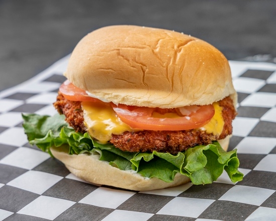Order Classic Chicken Sandwich food online from Cars Sandwiches & Shakes store, Montclair on bringmethat.com