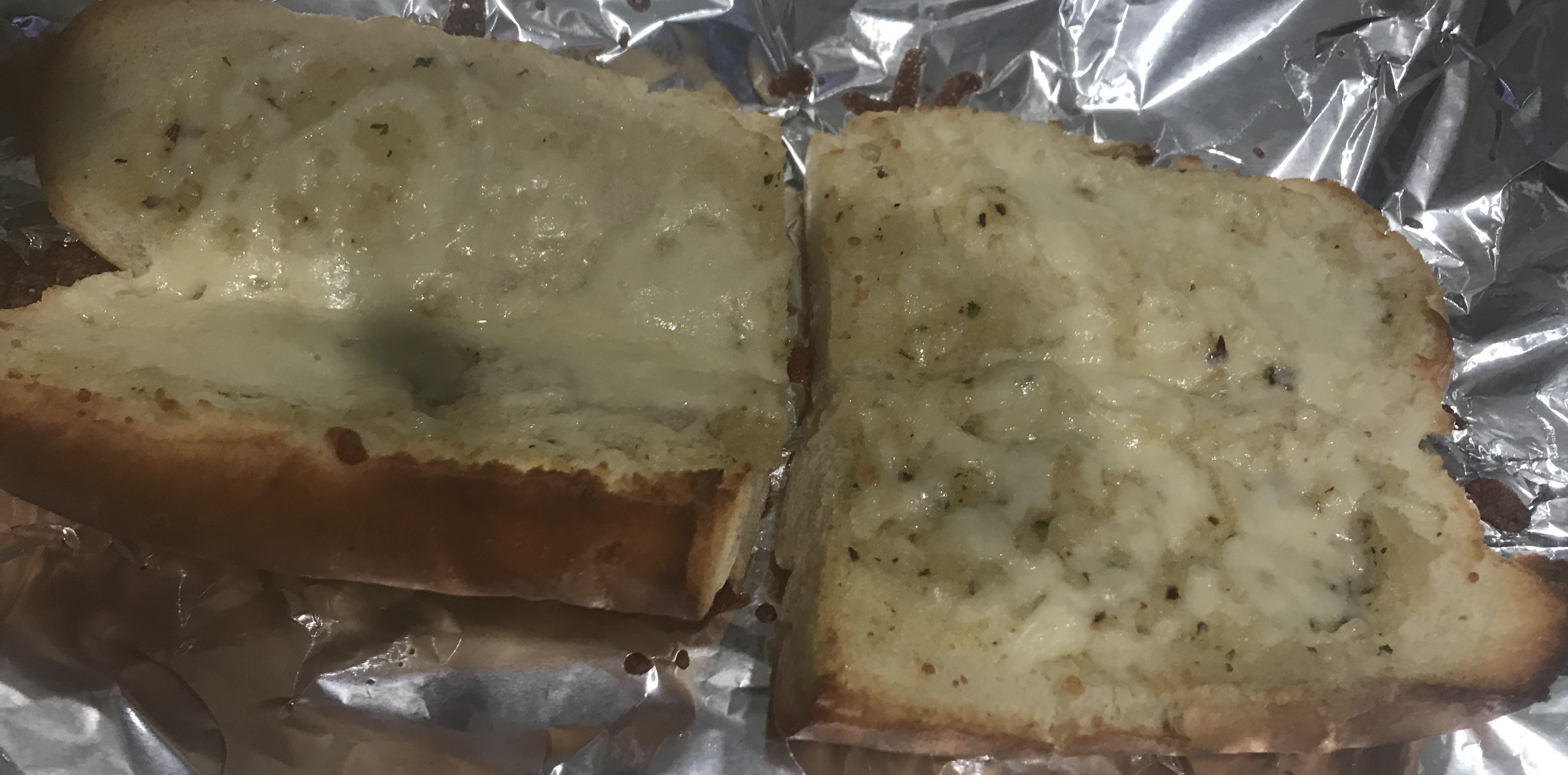 Order Garlic Bread with Cheese food online from Pepperoni store, Oaklyn on bringmethat.com