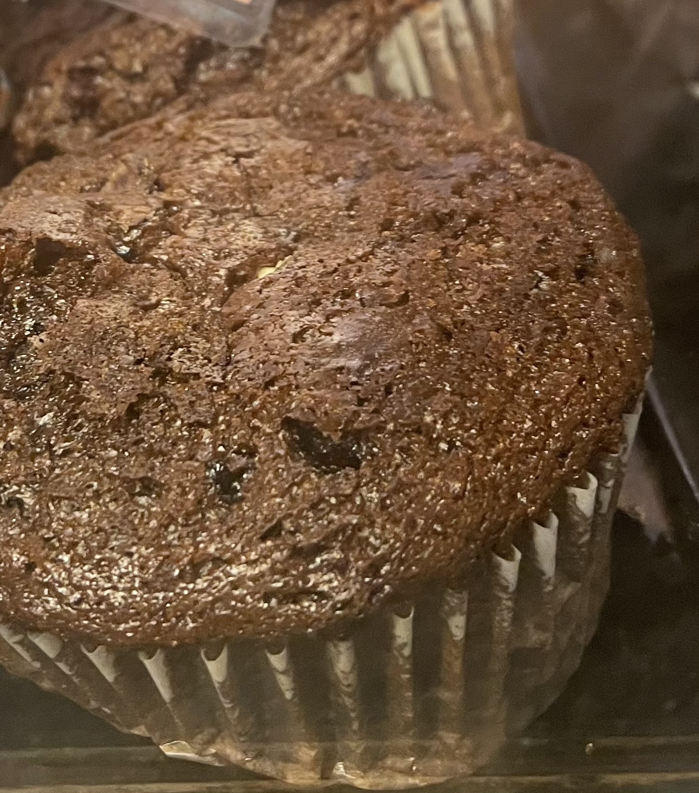 Order Chocolate Chip Muffin  food online from An Xuyen Bakery store, Portland on bringmethat.com