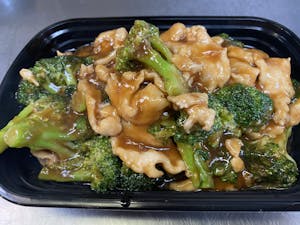 Order 21. Chicken with Broccoli food online from Redwood Chinese Restaurant store, Clarksville on bringmethat.com
