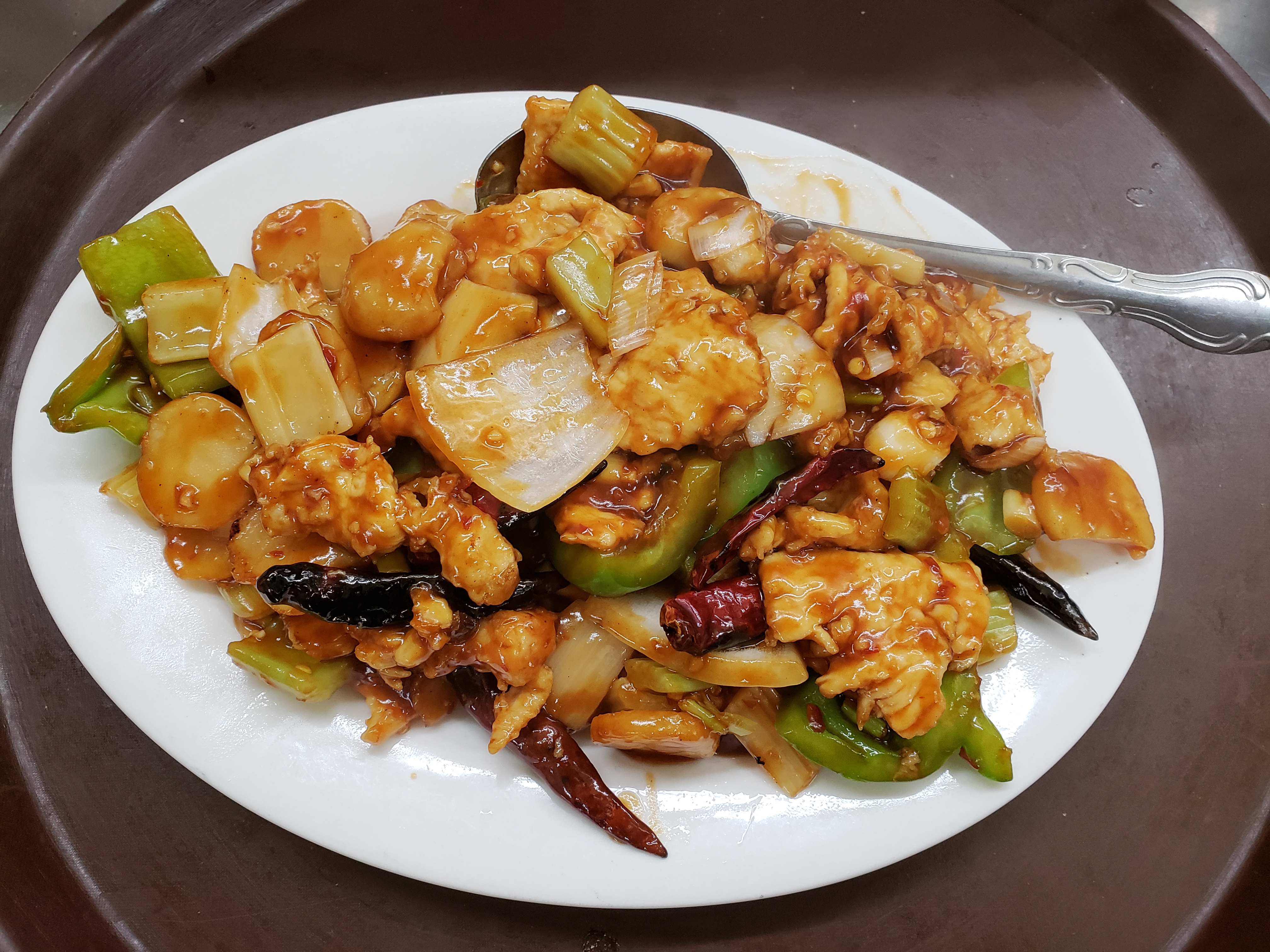 Order 63. Kung Pao Chicken food online from Dragon King Restaurant store, Canoga Park on bringmethat.com