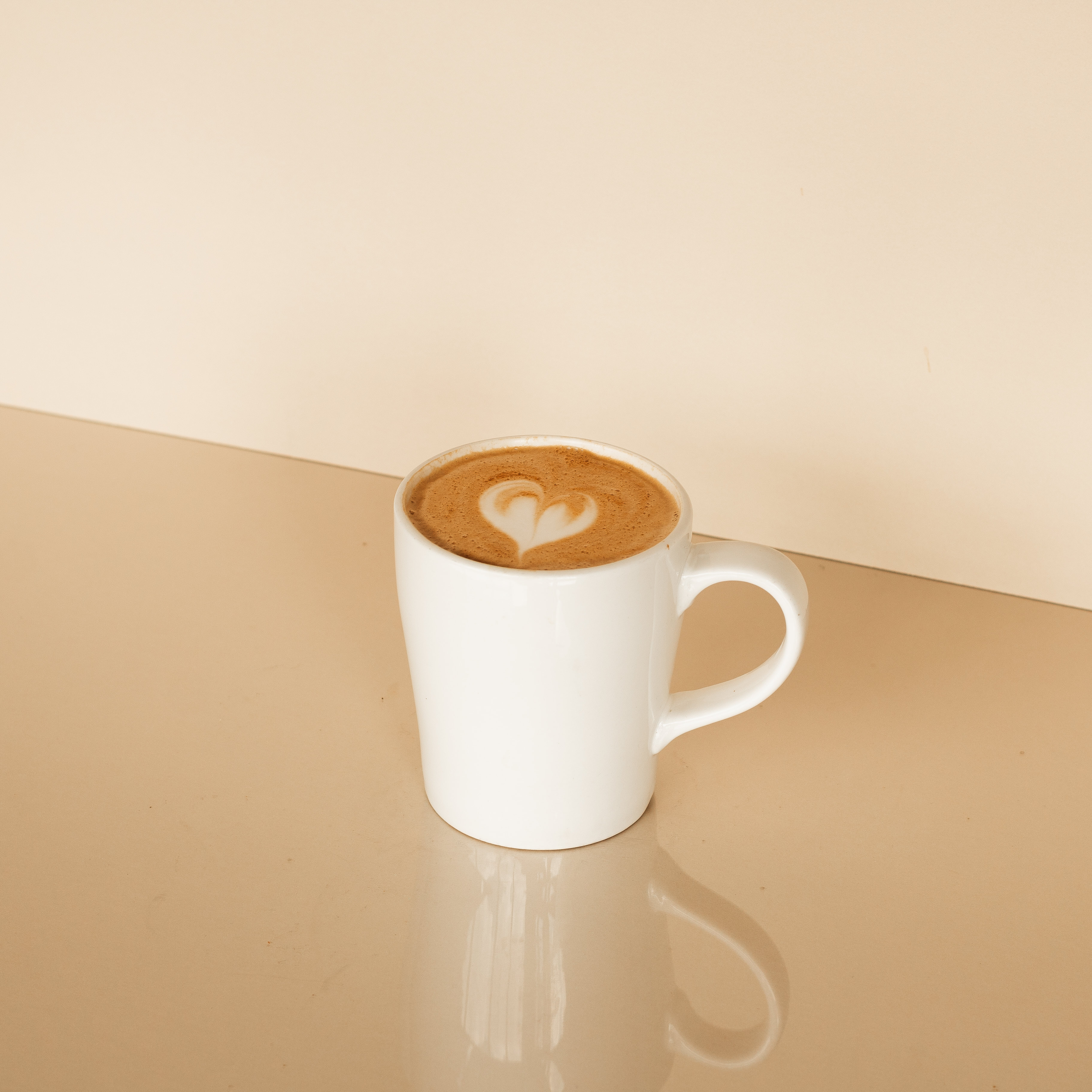 Order 16 oz (quad espresso) - Latte food online from Cultivar Coffee store, Dallas on bringmethat.com
