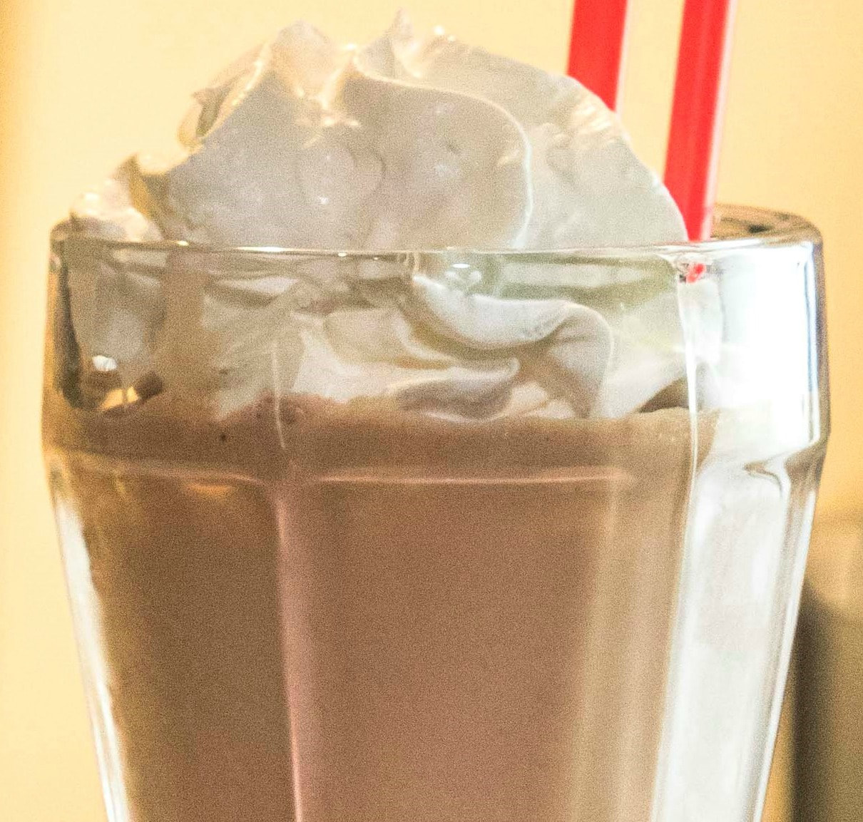 Order Chocolate Shake food online from Cafe 50 store, Los Angeles on bringmethat.com