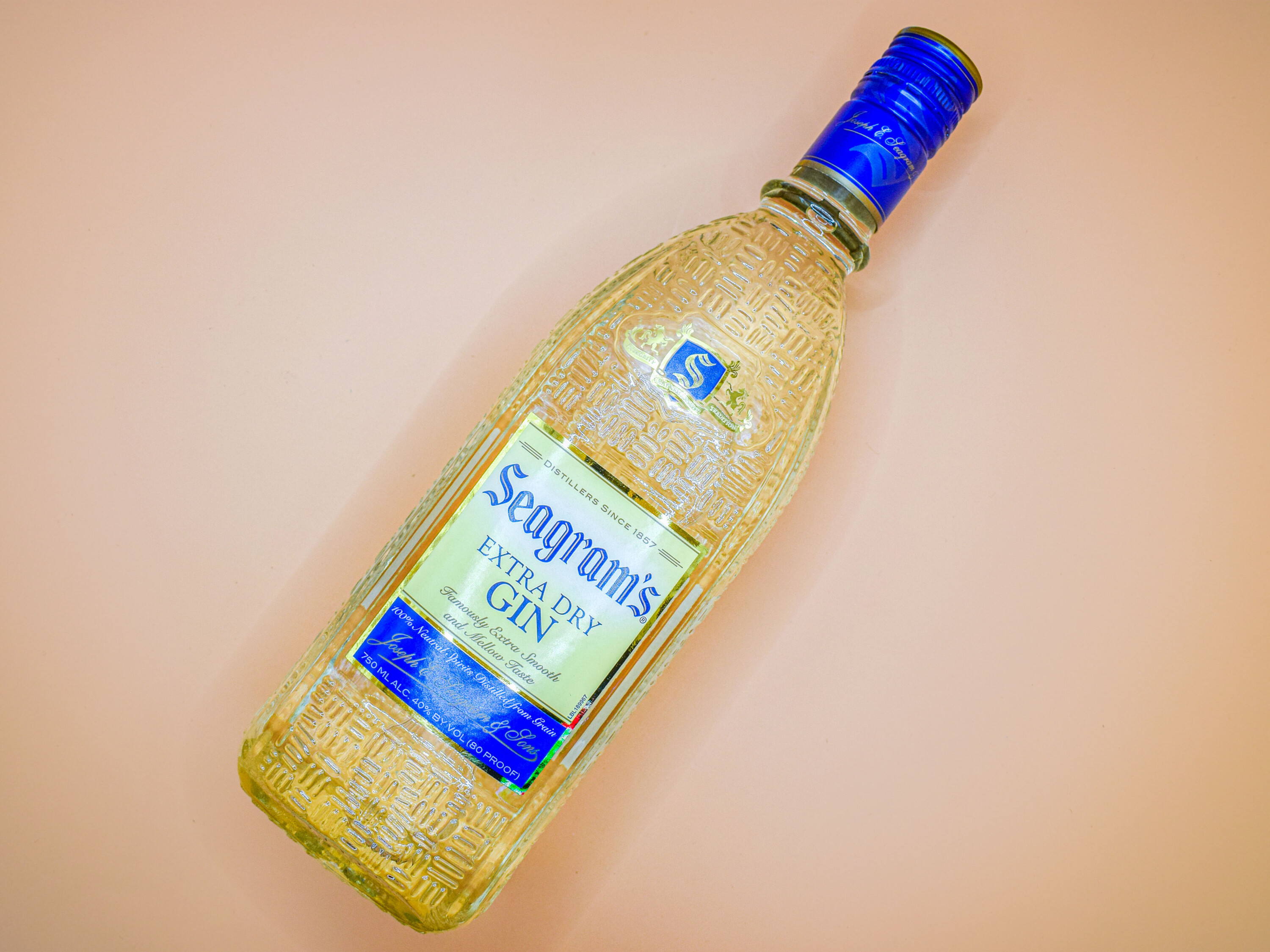 Order 200 ml. Seagram's Extra Dry Gin food online from Mission Silver Market store, San Francisco on bringmethat.com