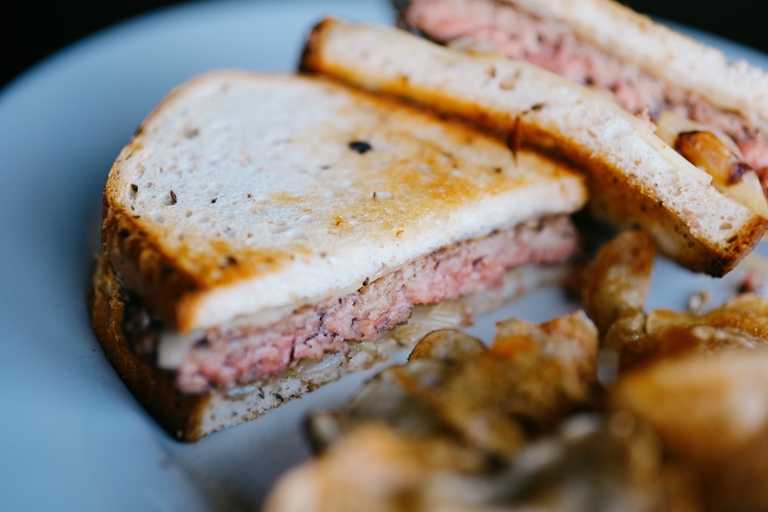 Order Patty Melt food online from Valley Lodge Tavern store, Wilmette on bringmethat.com