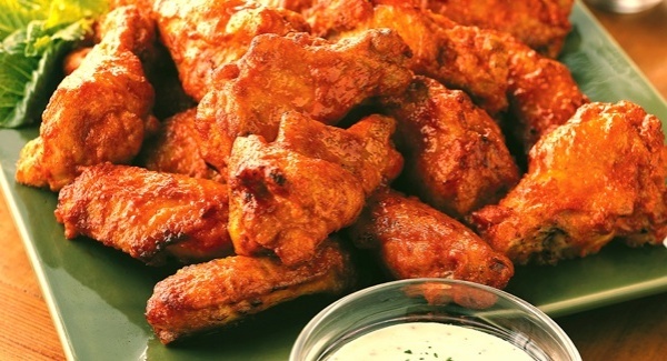 Order 12 Piece Wings food online from Round Table Pizza store, Pacifica on bringmethat.com