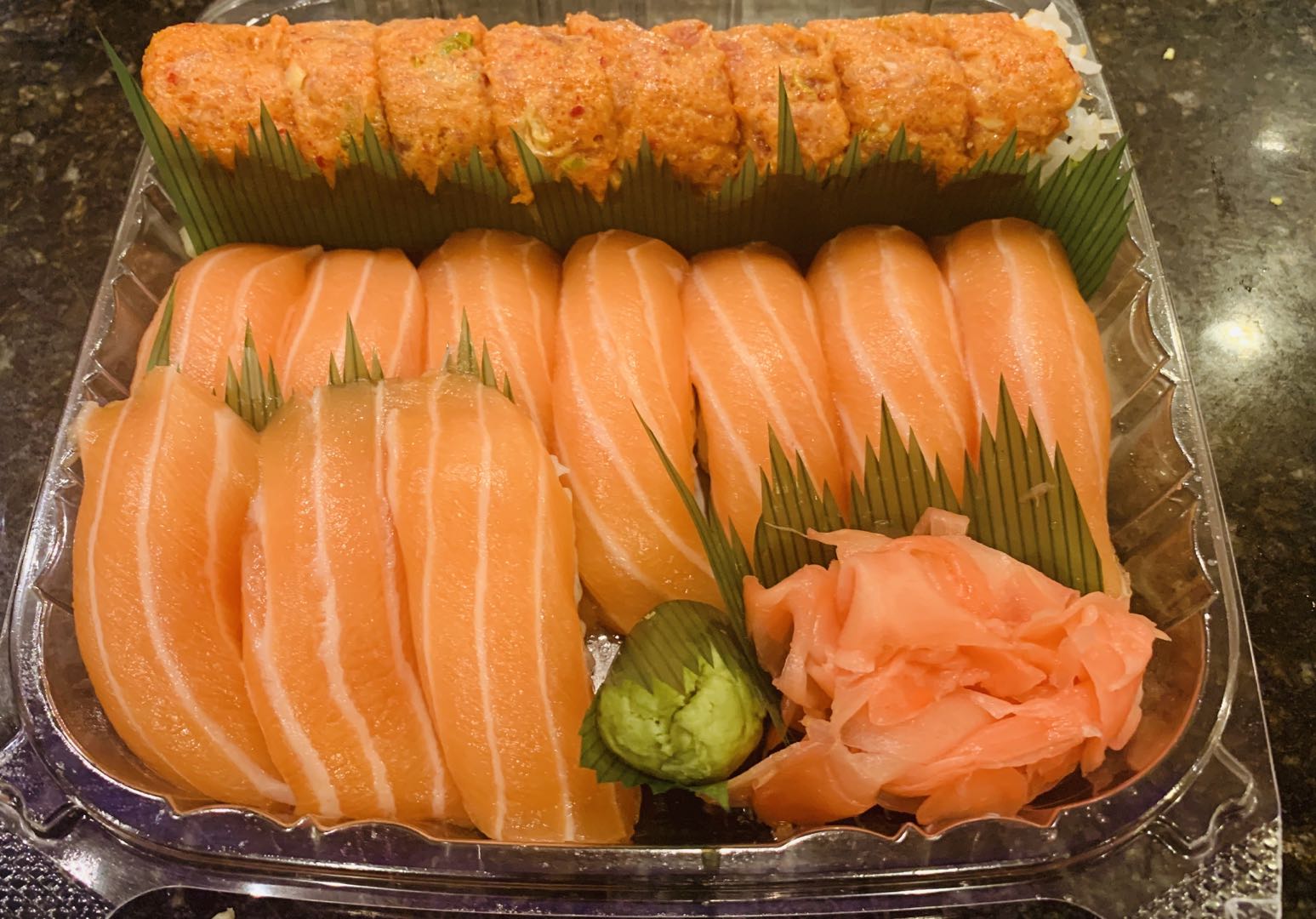 Order Any 1 Roll Dinner Special food online from Sushi Para D store, Chicago on bringmethat.com