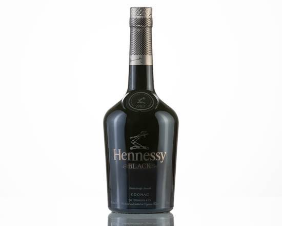 Order Hennessy Black, 750mL cognac (40.0% ABV) food online from Signal Liquor store, Signal Hill on bringmethat.com