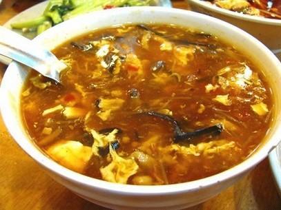 Order 17. Hot and Sour Soup food online from Yum Yum's store, Mebane on bringmethat.com