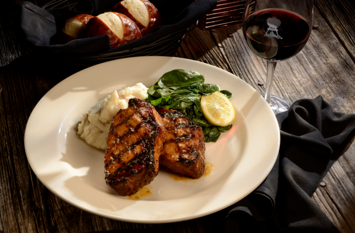 Order Smoked Pork Chops food online from Weber Grill store, Lombard on bringmethat.com
