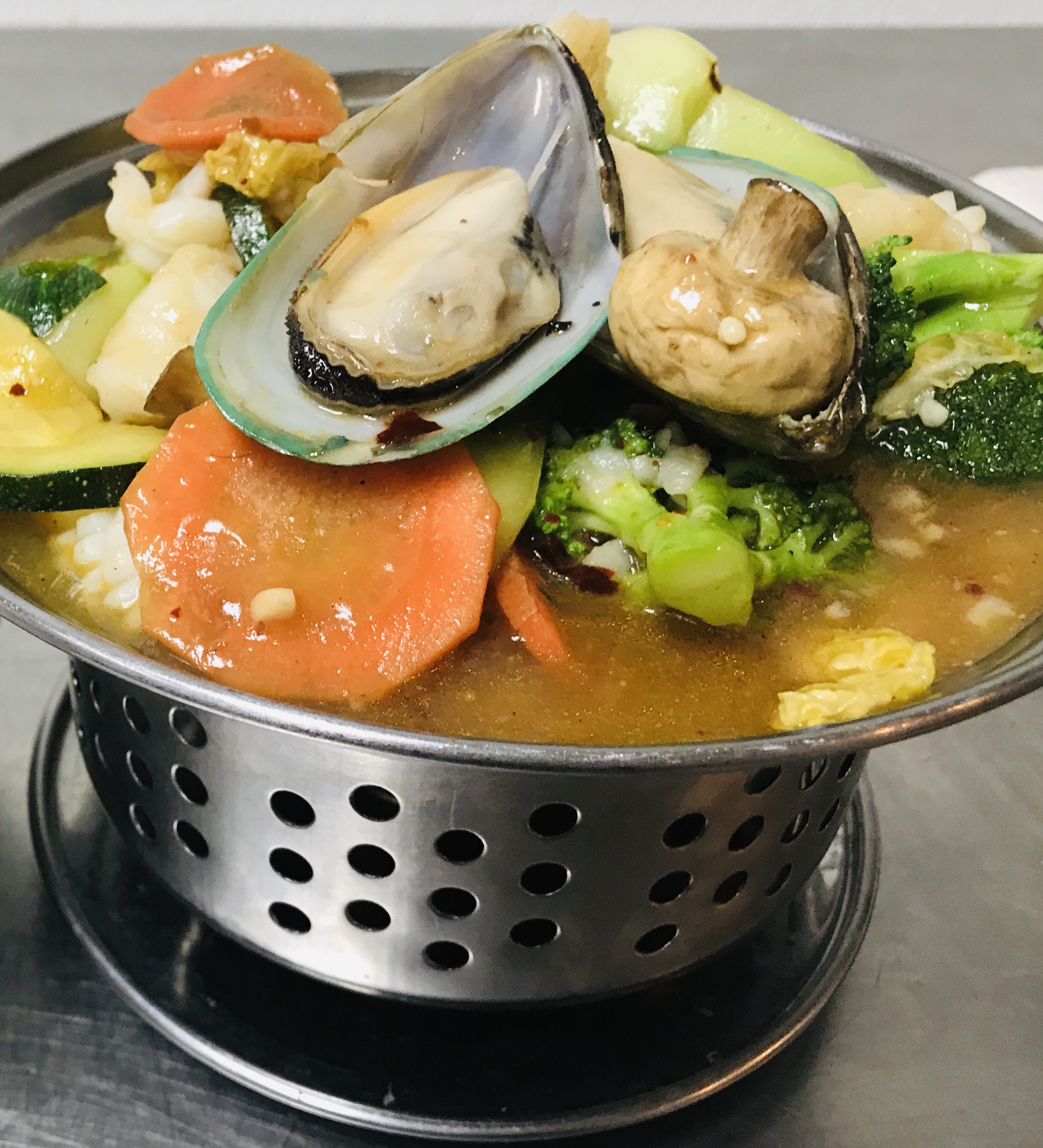 Order Seafood Hotpot food online from You & Mee Noodle House store, Boulder on bringmethat.com