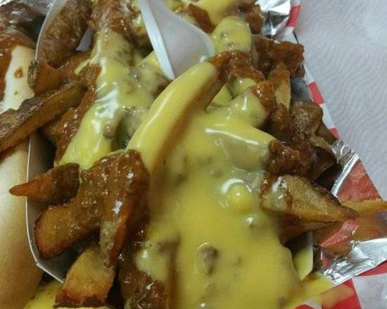 Order Chili Cheese Fries food online from Detroit Coney Grill store, Scottsdale on bringmethat.com