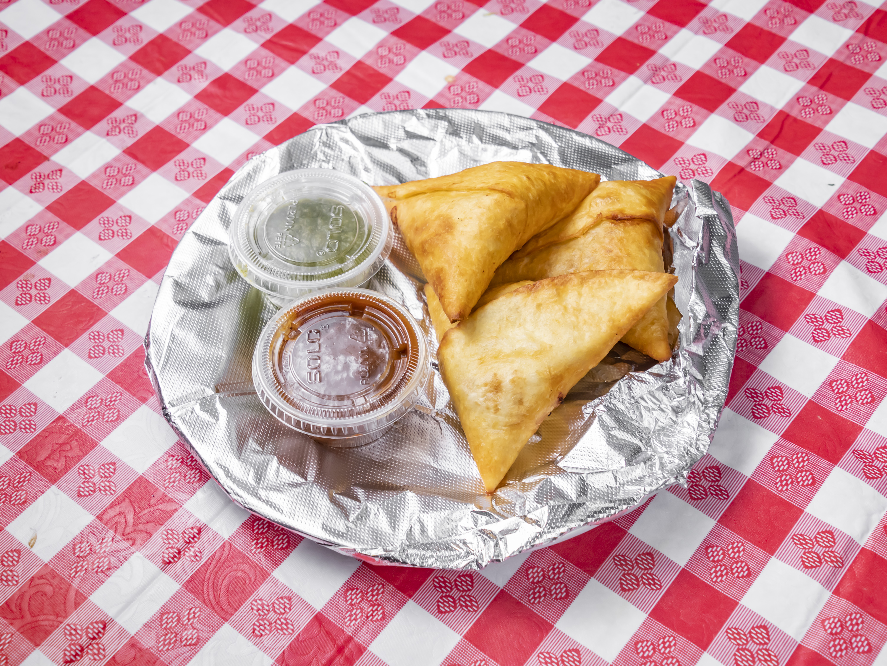 Order Chicken Samosas food online from Indo-Pak Grocery & Restaurant store, Riverdale on bringmethat.com