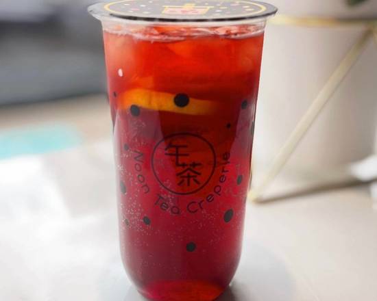 Order Blackcurrant Sparkling with Lemon (22oz) food online from Noon Tea Creperie store, Madison on bringmethat.com