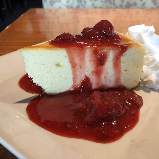 Order Chefs Choice Cheesecake food online from Twigs Bistro And Martini Bar store, Spokane on bringmethat.com