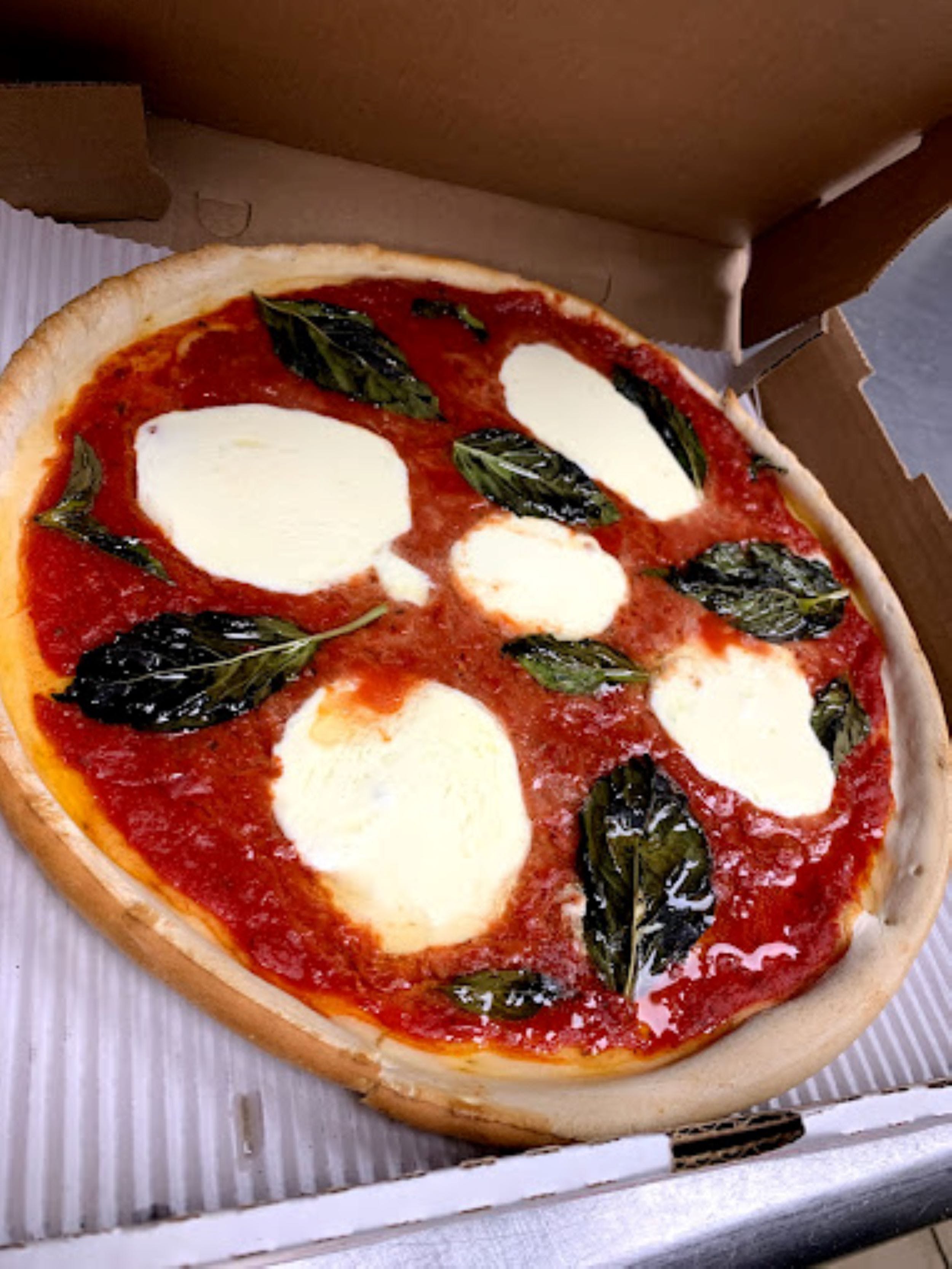 Order Margarita Pizza - Small 12'' food online from Diamond Pizza and Grill store, Philadelphia on bringmethat.com