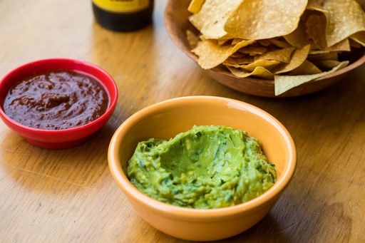 Order GUACAMOLE TRADITIONAL food online from Taqueria Amor store, Philadelphia on bringmethat.com
