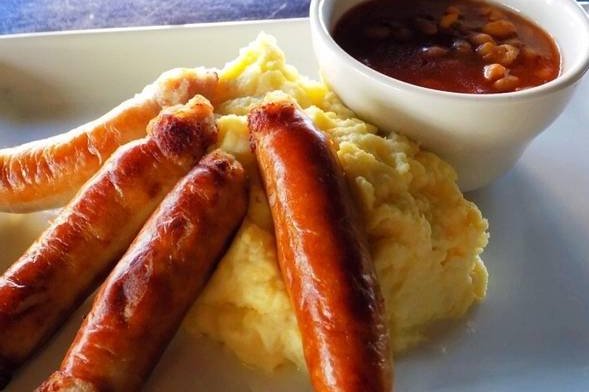 Order Bangers and Mash food online from Emerald Loop Bar & Grill store, Chicago on bringmethat.com