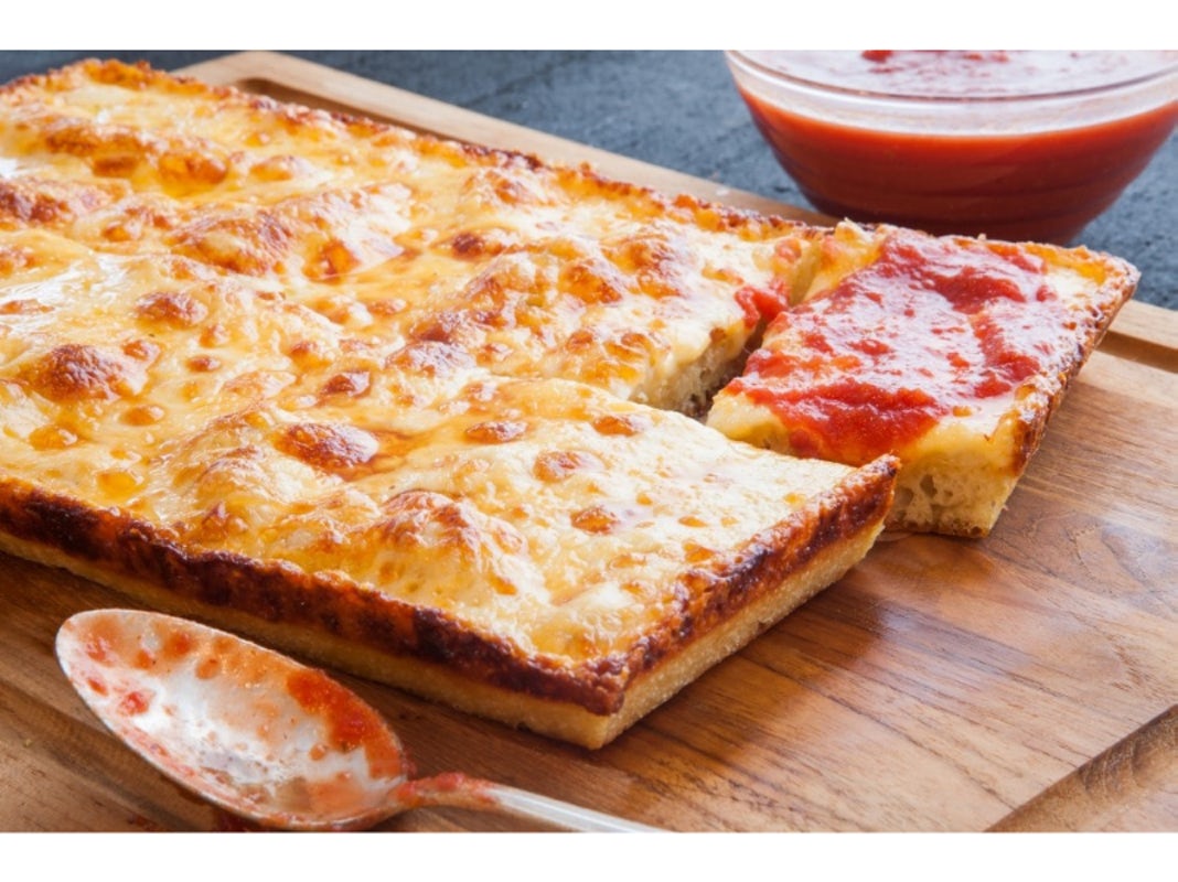 Order Detroit-Style Pizza food online from Primanti Bros store, Youngstown on bringmethat.com