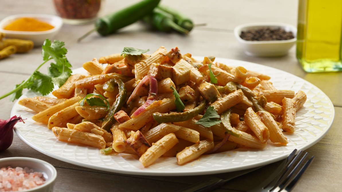 Order Shahi paneer pasta twist food online from Chicago's Pizza With A Twist store, Arlington on bringmethat.com