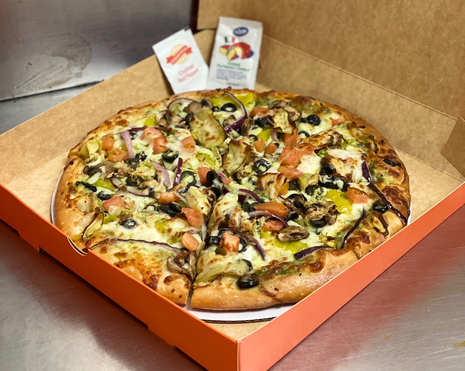 Order Pesto Supreme Pizza - Small 10" food online from Jojo's Pizzeria store, Sacramento on bringmethat.com