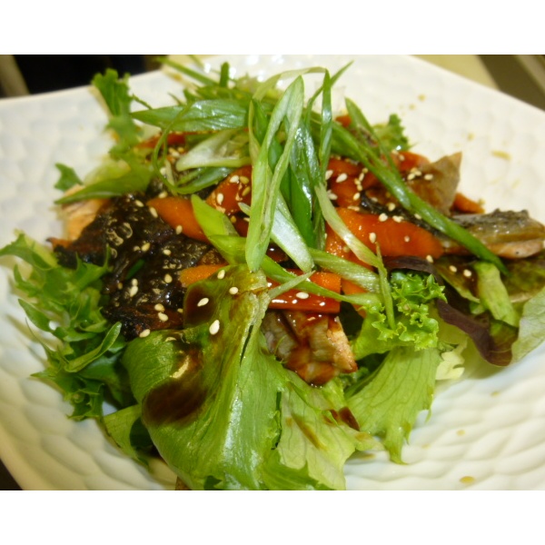 Order Salmon Skin Salad food online from Izanami store, South San Francisco on bringmethat.com
