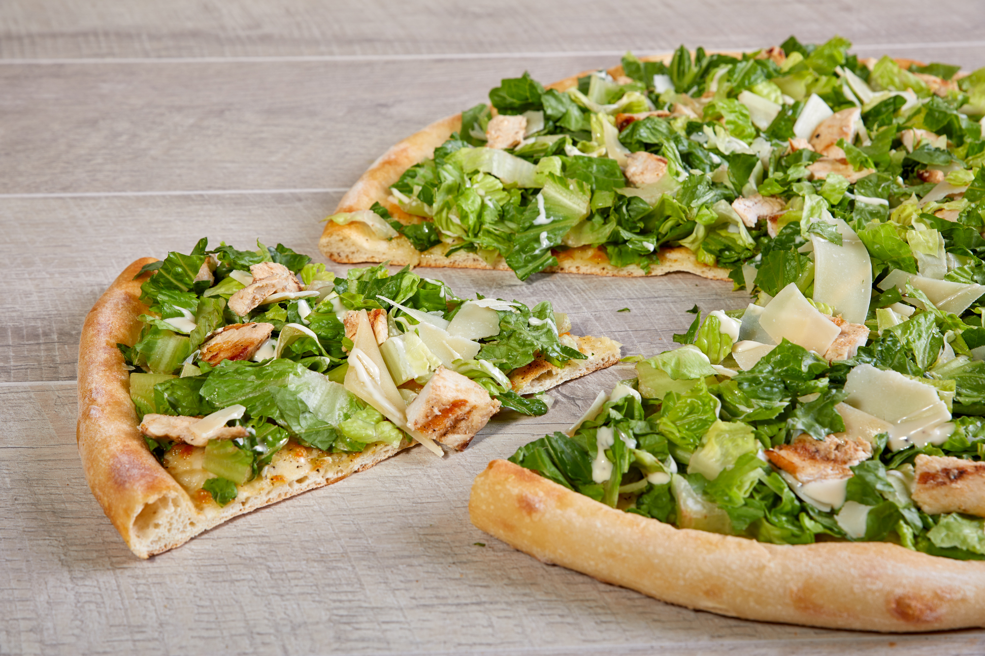 Order Chicken Caesar Pizza food online from Mario Pizzeria store, Commack on bringmethat.com