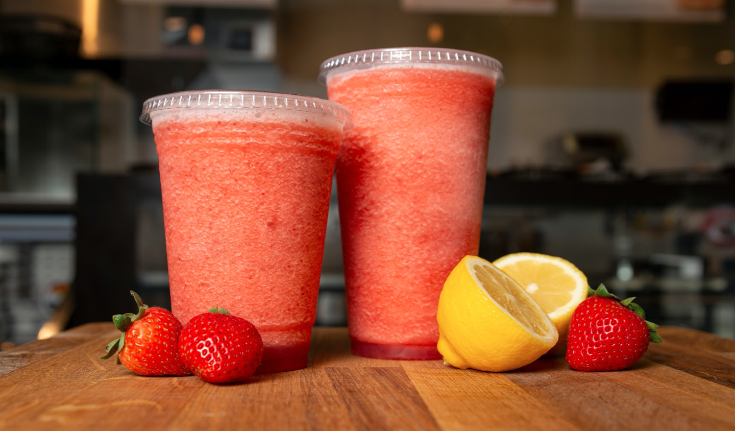 Order Frozen Strawberry Lemonade Chiller food online from Manhattan Bagel store, Summit on bringmethat.com